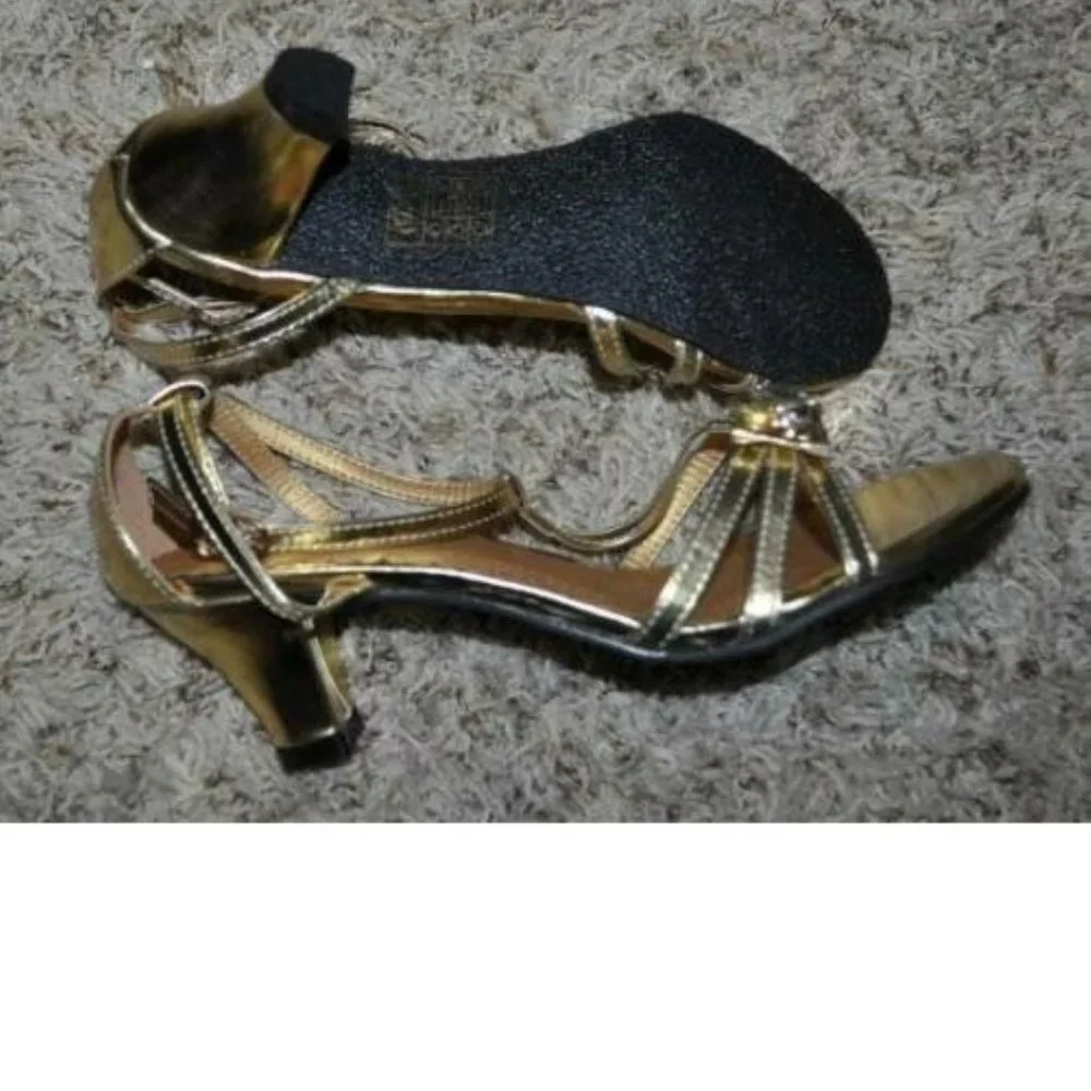 Princess Dress Up Shoes Gold 4/5 Low Block Heels T-Strap Halloween Sandals Girls